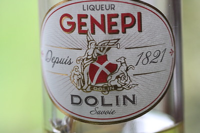 apéritif avant fondue genepi