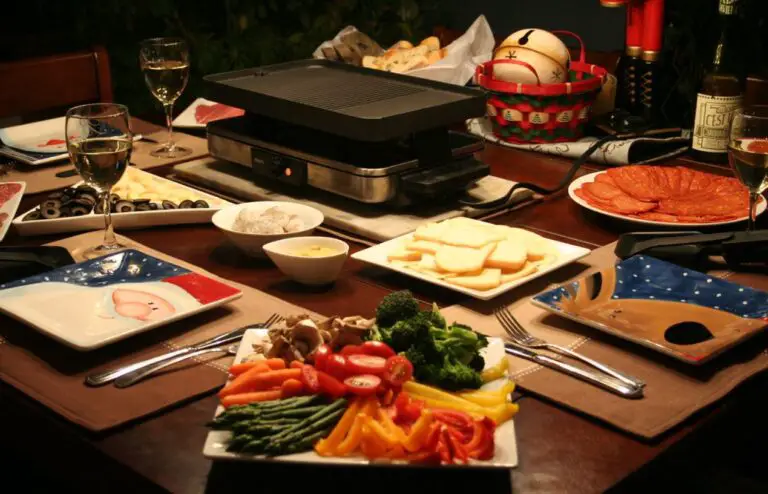 20 Astuces Incontournables pour une Raclette Parfaite